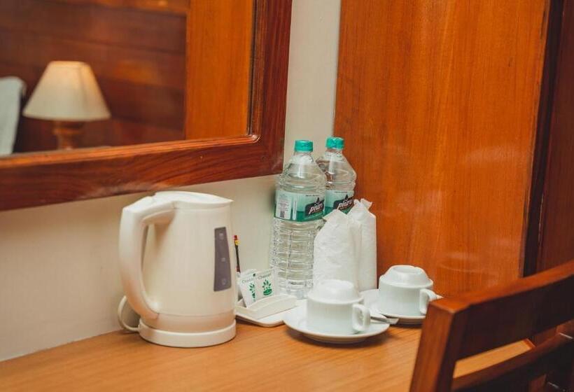 Deluxe Room with Balcony, Mount View Pokhara