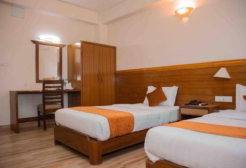 Standard Room with Balcony, Mount View Pokhara