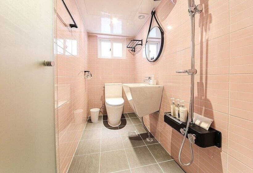 اتاق استاندارد, Busan Seomyeon Business Hotel J7