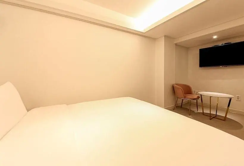 اتاق استاندارد, Busan Seomyeon Business Hotel J7