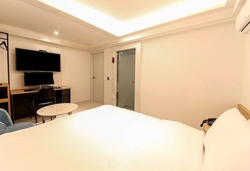 اتاق سوپریور, Busan Seomyeon Business Hotel J7