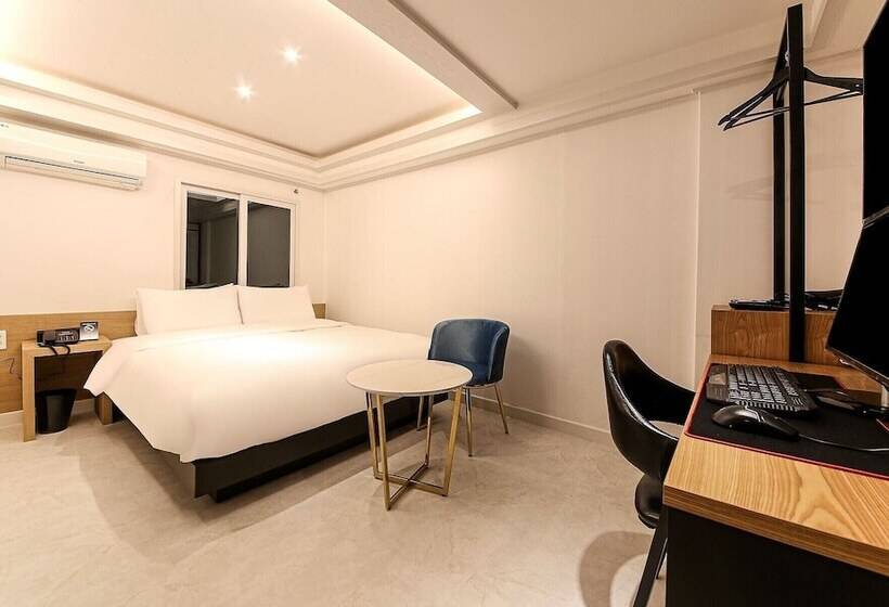 اتاق سوپریور, Busan Seomyeon Business Hotel J7
