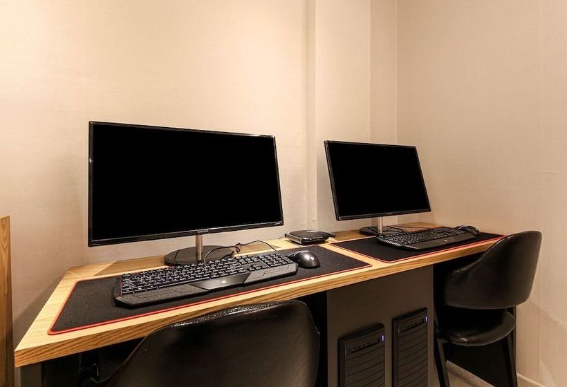 Номер Deluxe, Busan Seomyeon Business Hotel J7