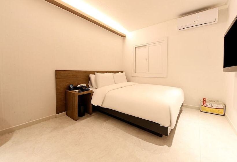 اتاق لوکس, Busan Seomyeon Business Hotel J7