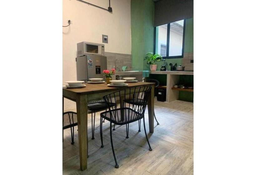 شقة غرفة واحدة, Casona Poblana Hostel