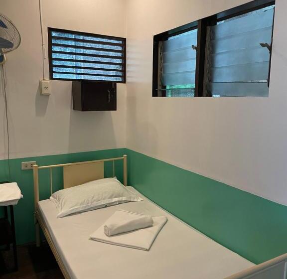 اتاق استاندارد, Austrias Guest House