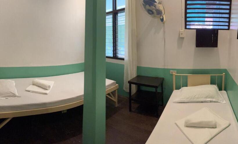 اتاق استاندارد, Austrias Guest House