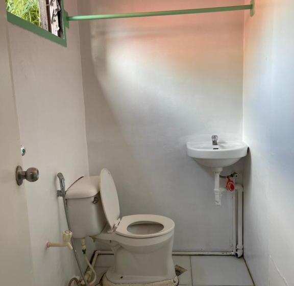 스탠다드 룸 공동 욕실, Austrias Guest House