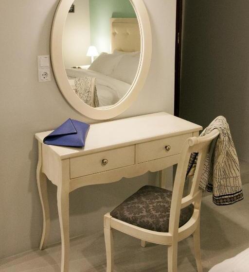 اتاق لوکس با بالکن, Shalom Luxury Rooms Kondilaki