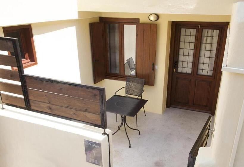 اتاق استاندارد با تخت بزرگ, Shalom Luxury Rooms Kondilaki