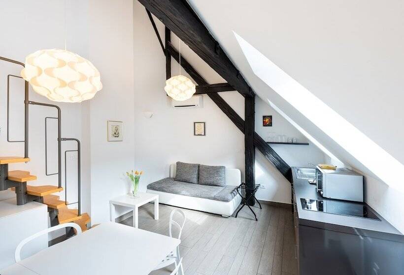 استودیوی استاندارد, Kollmann Rooms And Apartments