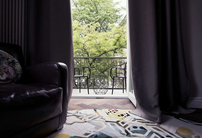 اتاق لوکس با بالکن, Kollmann Rooms And Apartments