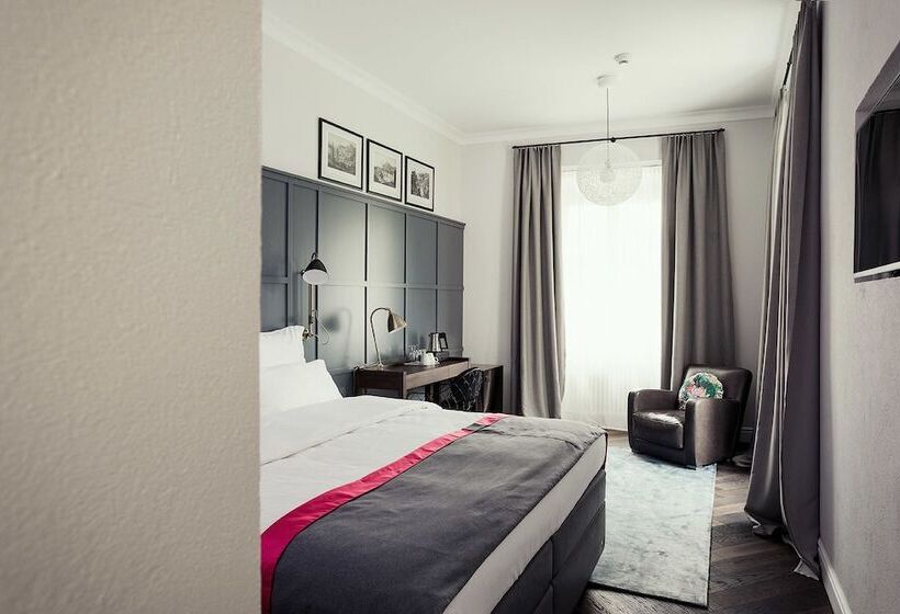 اتاق لوکس با بالکن, Kollmann Rooms And Apartments