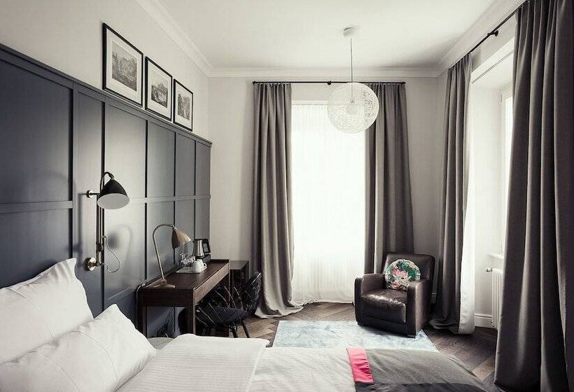 اتاق لوکس با بالکن, Kollmann Rooms And Apartments