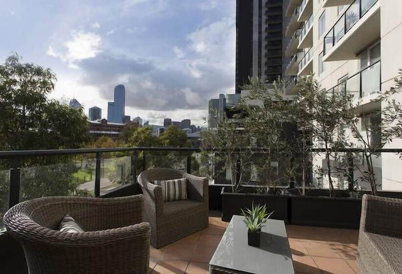 3ベッドルームのデラックスアパートメント, Platinum Apartments On Whiteman St