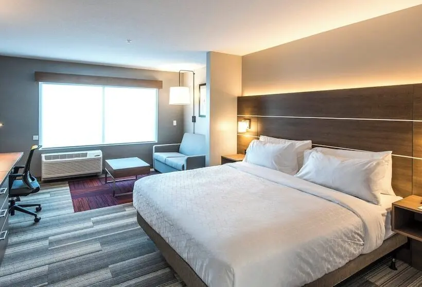 スイート, Holiday Inn Express & Suites Phoenix North Happy Valley, An Ihg