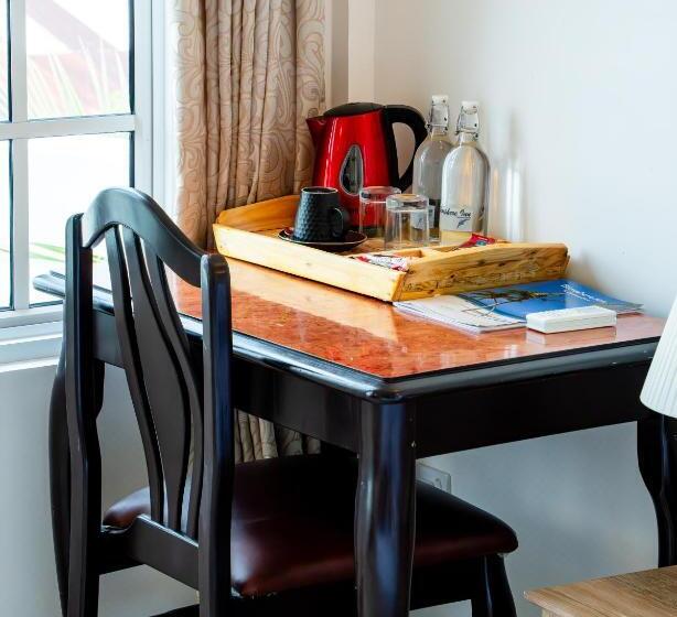 اتاق لوکس, Biosphere Inn