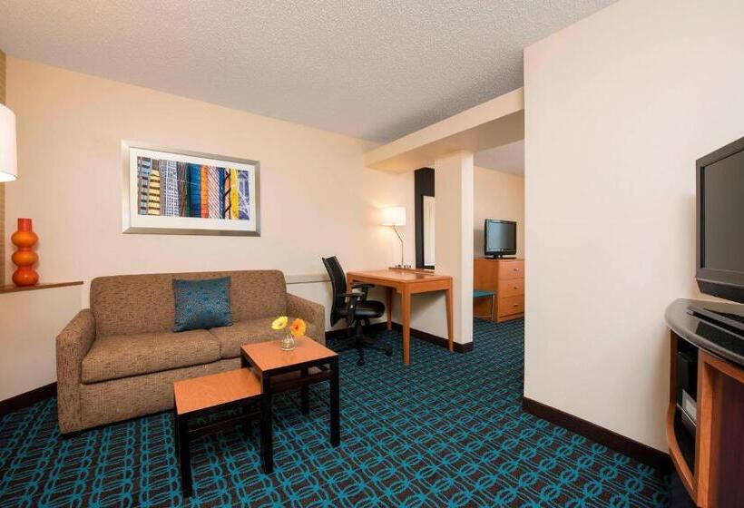 キングサイズベッドのスイートルーム, Fairfield Inn & Suites By Marriott Bloomington