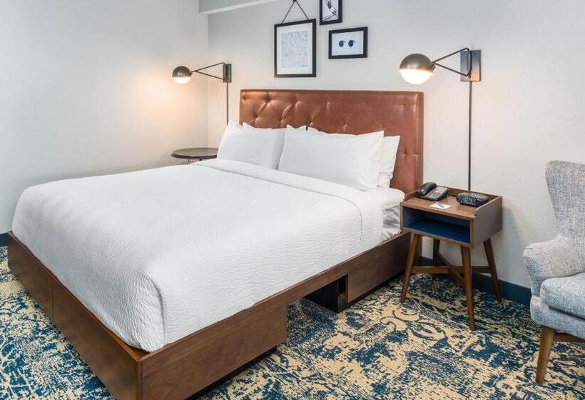 프리미엄 스튜디오, Four Points By Sheraton Eastham Cape Cod