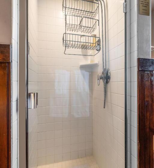 اتاق لوکس با تخت دو نفره بزرگ, Seattle Gaslight Inn