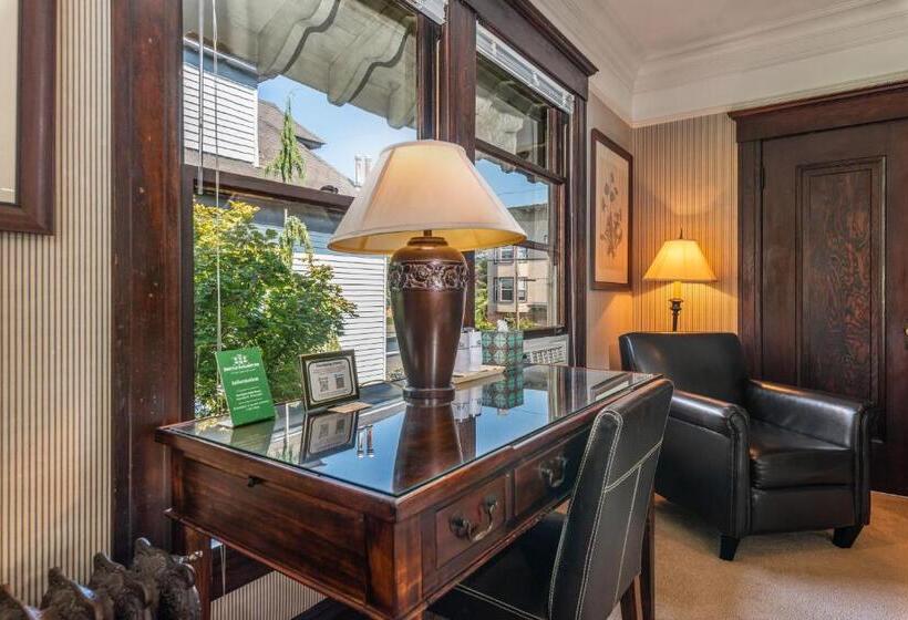 اتاق لوکس با تخت دو نفره بزرگ, Seattle Gaslight Inn