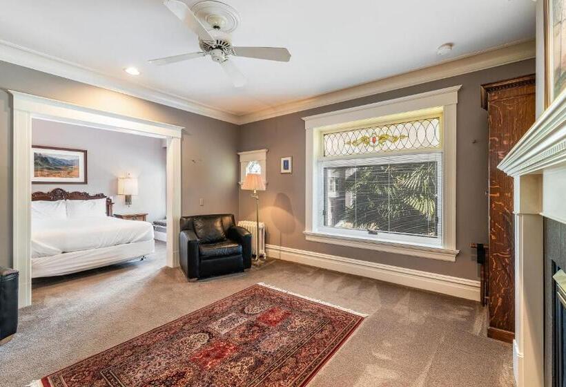 سوییت, Seattle Gaslight Inn