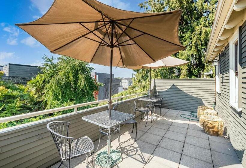 اتاق استاندارد با سرویس بهداشتی مشترک, Seattle Gaslight Inn