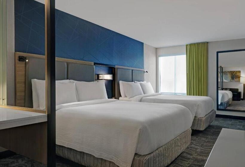 带皇后床的套间, Springhill Suites By Marriott Palm Desert