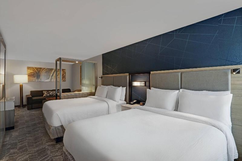 带皇后床的套间, Springhill Suites By Marriott Palm Desert