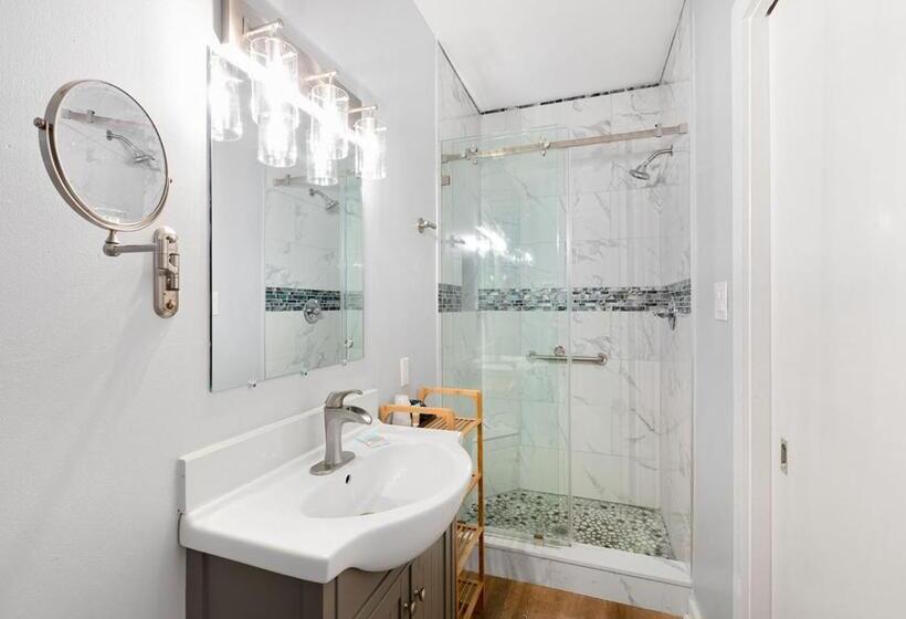 带大床的标准间, The Grand Guesthouse