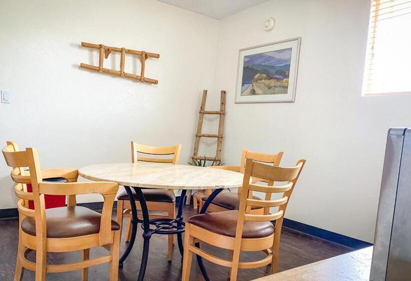 جناح ديلوكس سرير كينج, Fort Verde Suites