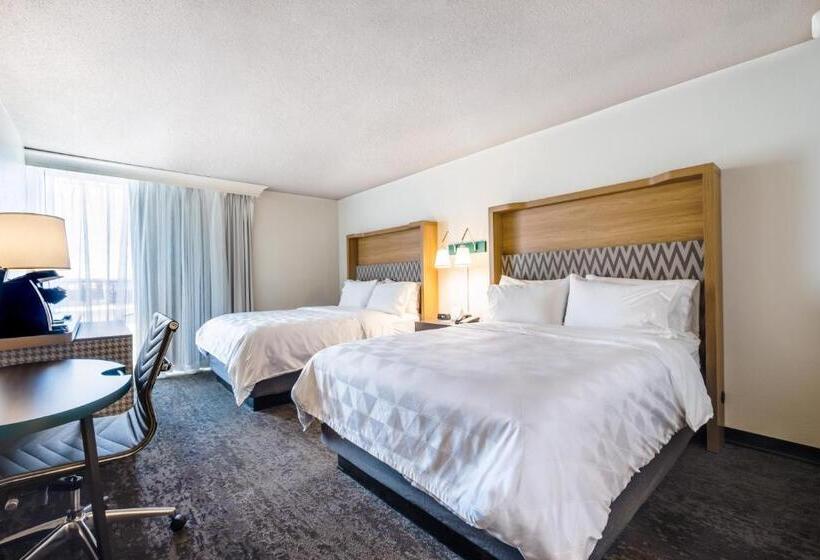 带2个双人床的标准工作室, Holiday Inn Grand Haven Spring Lake, An Ihg