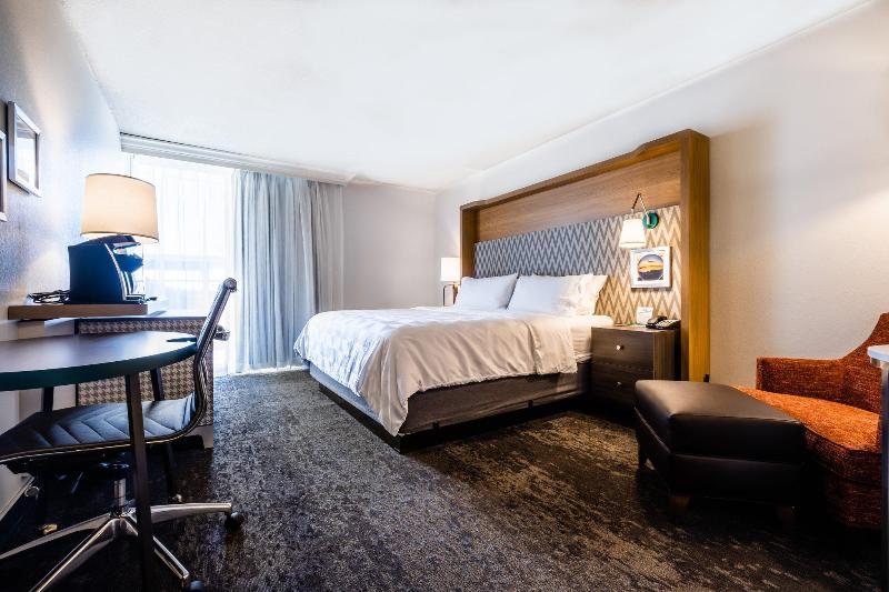带大床的标准间, Holiday Inn Grand Haven Spring Lake, An Ihg