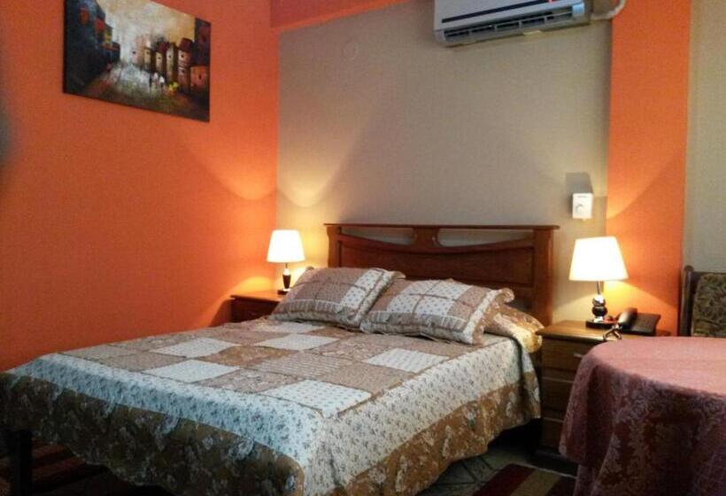 Suite with Terrace, Piesta