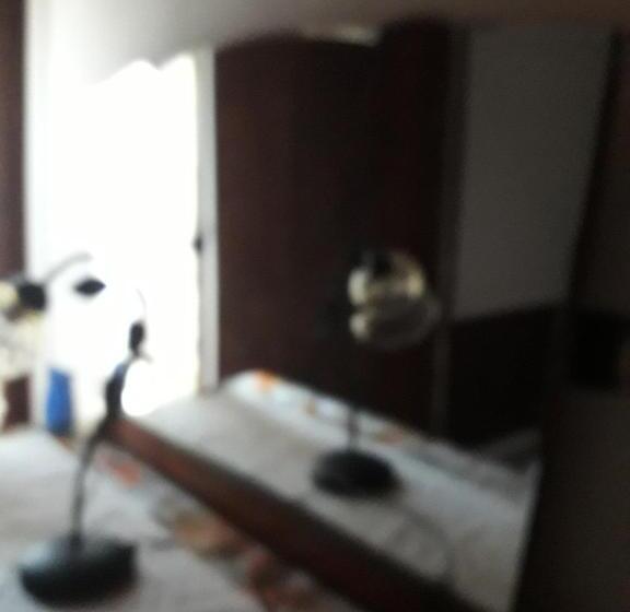 חדר אקונומי, B&b Domo De Pedra