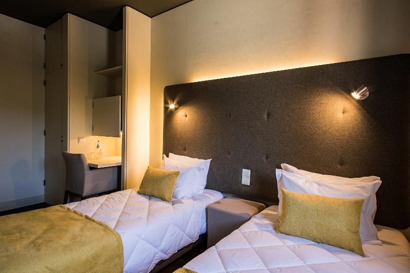 家庭间, Art Suites Korai