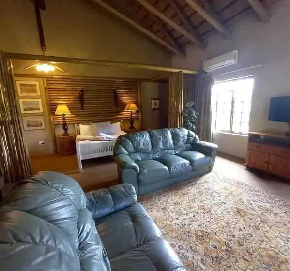 応接間付きスタンダードルーム, Ascot Bush Lodge