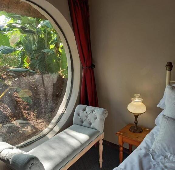 Номер Стандарт Вид на Озеро, Ascot Bush Lodge