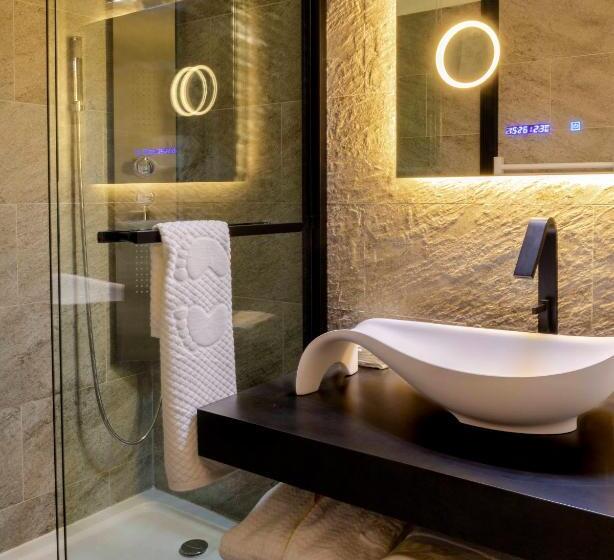 اتاق سوپریور, Snow Chill