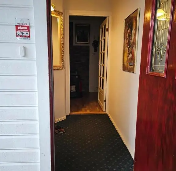 バス共有のスタンダードルーム, Guest House Karmøy