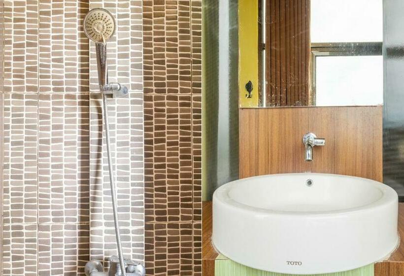 Номер Deluxe, Capital O 1973 Guest House Toserba Selamat Syariah Pelabuhan Ratu