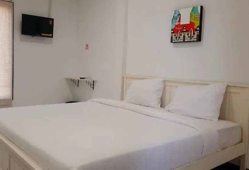キングサイズベッドのデラックスルーム, Cozy Stay Kupang