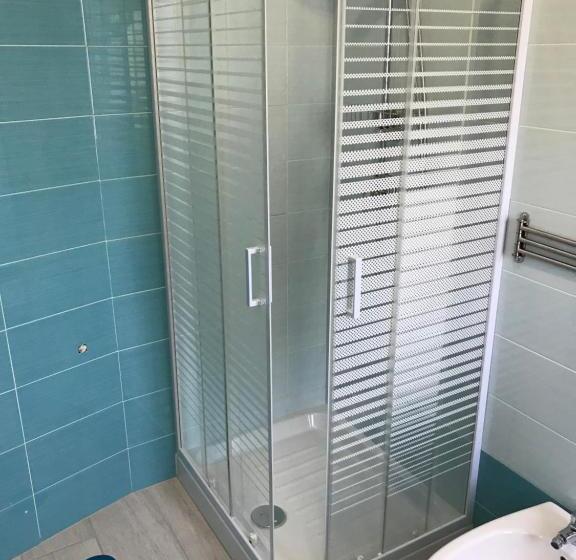 Camera Standard, I Borghi