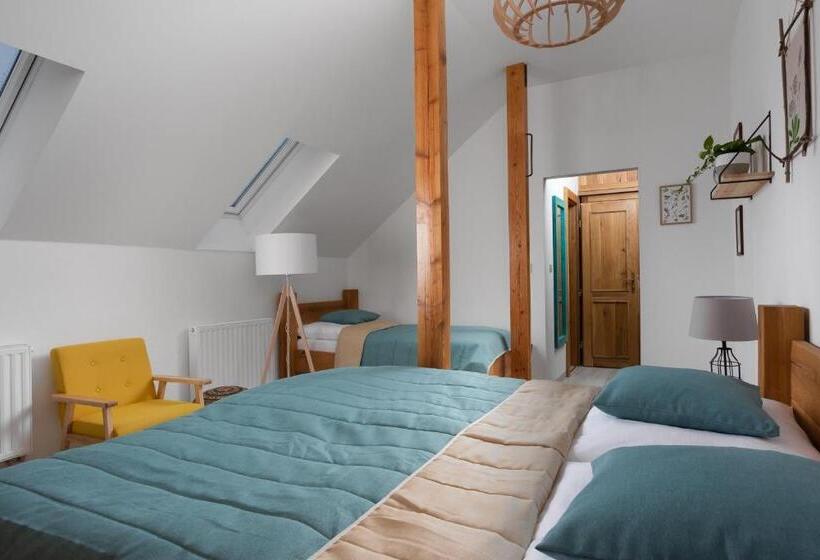 스탠다드 트리플 룸, Burina Residence