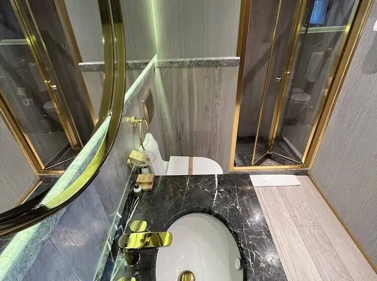 Deluxe Suite, Kings Cross Hotel Istanbul
