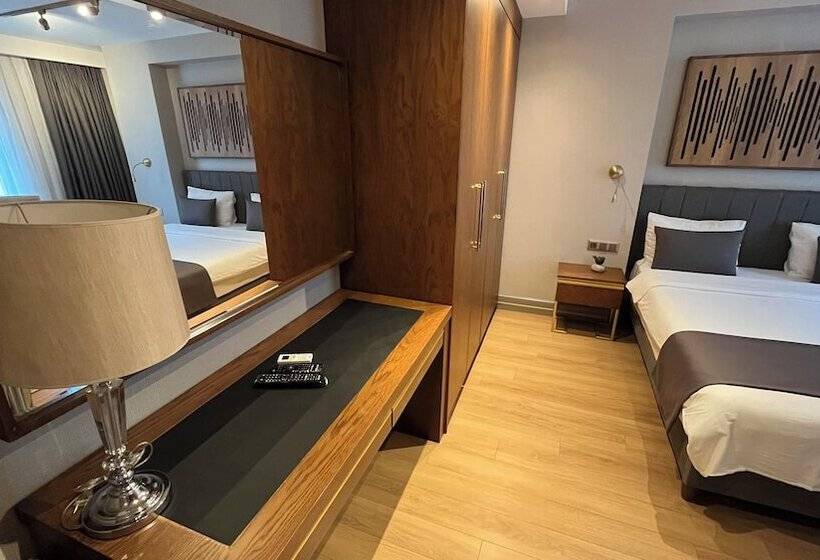 سوییت خانوادگی, Kings Cross Hotel Istanbul