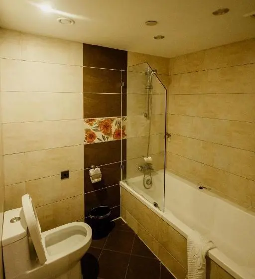 سوییت لوکس, Sg Premium Resort