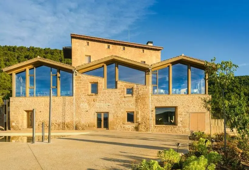 デラックススイート, Torre Del Marqués Hotel Spa & Winery   Small Luxury Hotels
