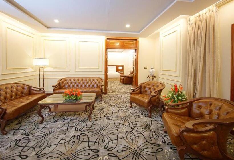 Executive Suite, Royal Swiss Lahore