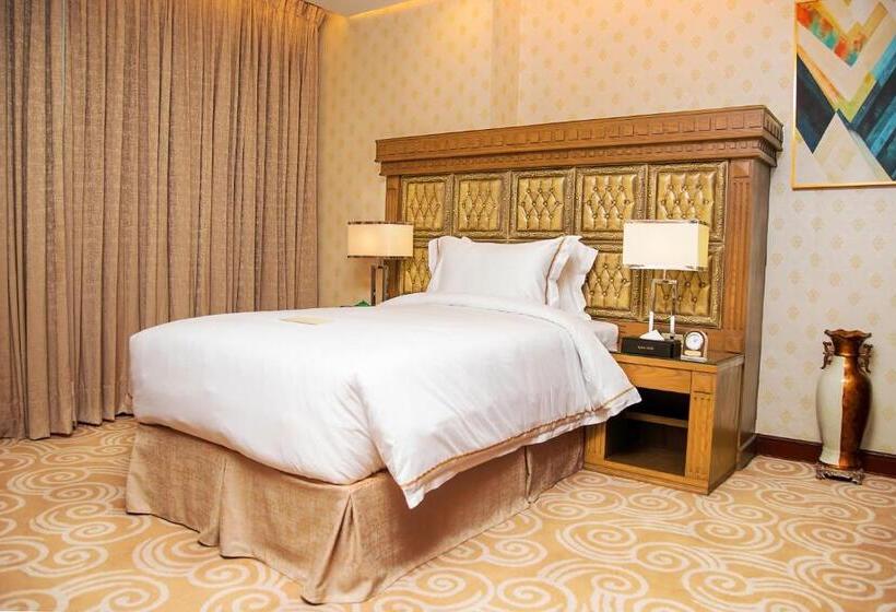 اتاق راحتی یک تخته, Royal Swiss Lahore